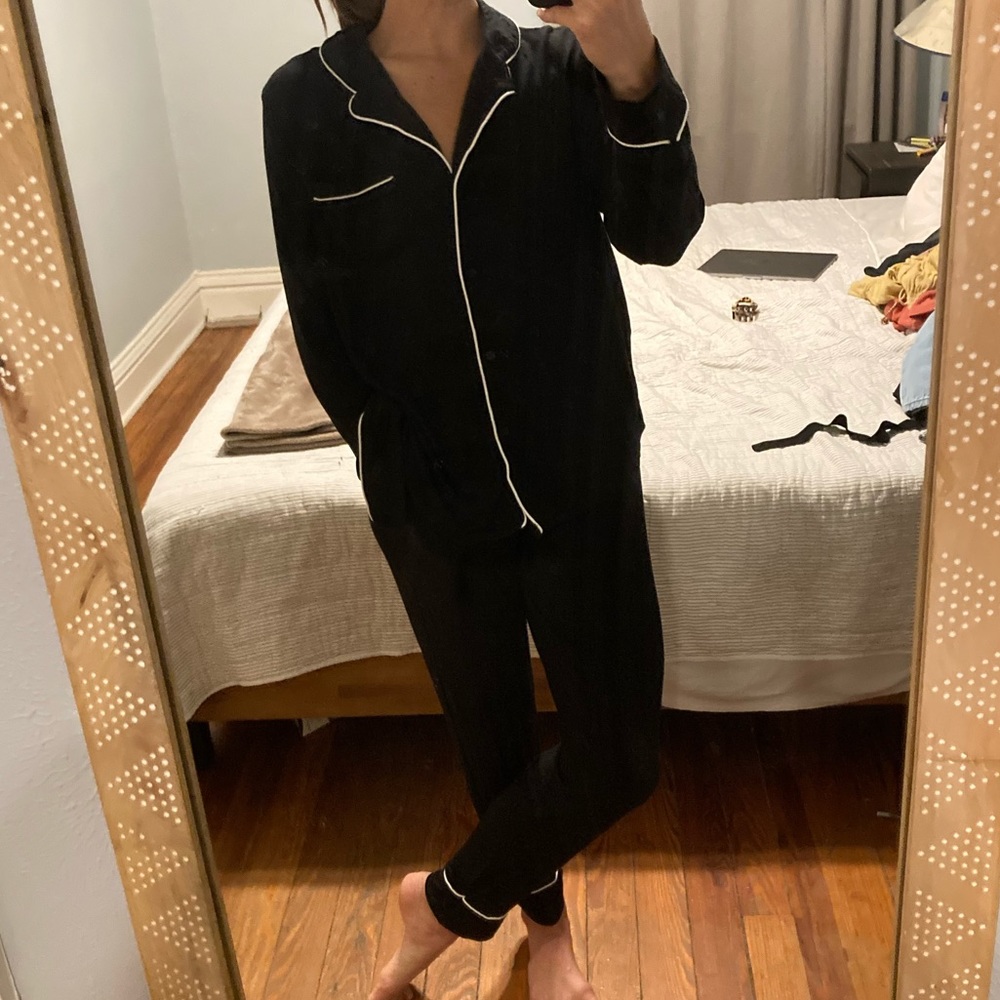 LA Hearts Pajamas 🖤